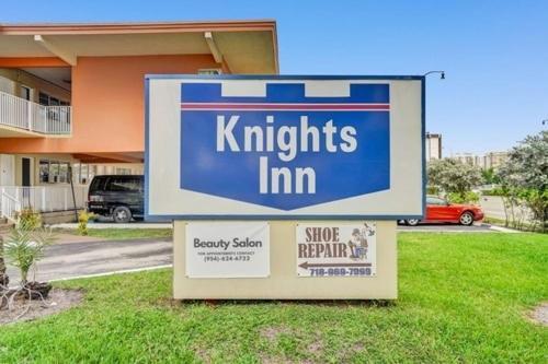 Private Hallandale Beach Studio Wbath Walking Distance To The Beach Pool Free Parking Экстерьер фото